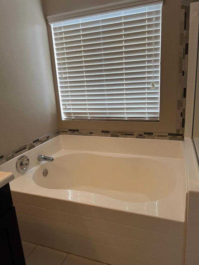 Sweet Spacious 5 Bdrm Home With Pool Las Vegas Exterior photo