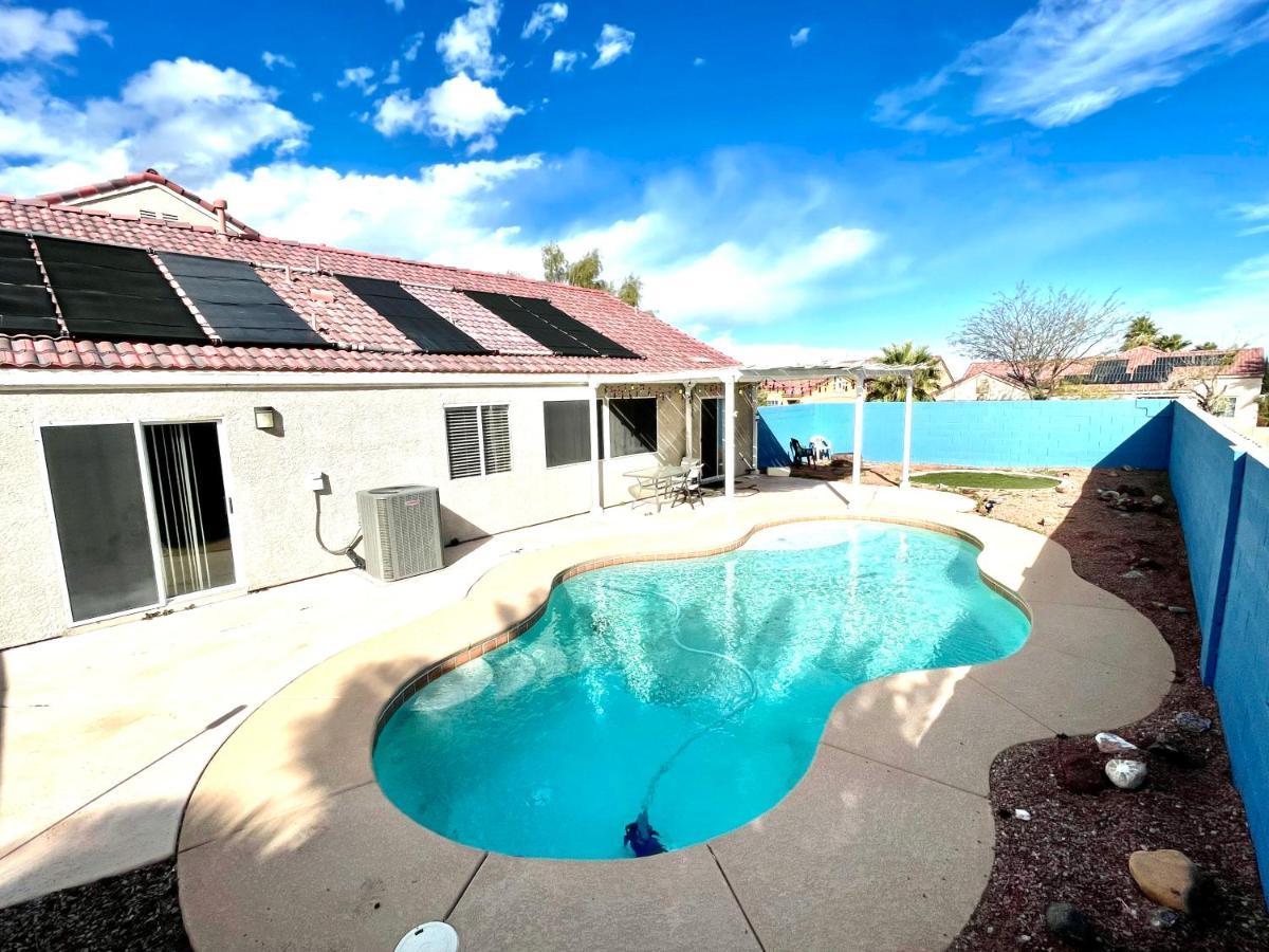 Sweet Spacious 5 Bdrm Home With Pool Las Vegas Exterior photo
